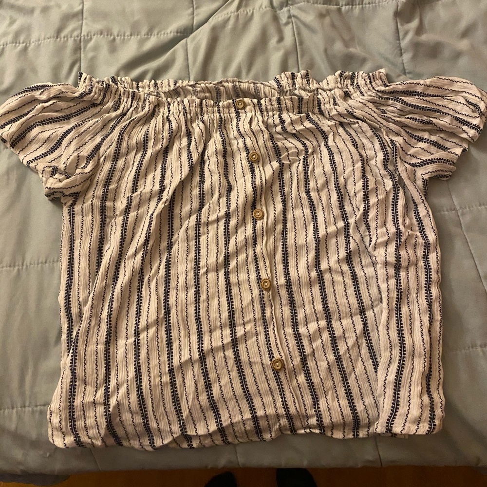 Off the Shoulder Tee